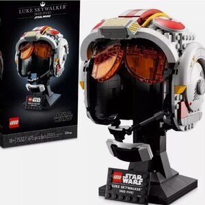 New & Sealed Lego Star Wars Luke Skywalker Red Five Helmet Collectible Set 75327